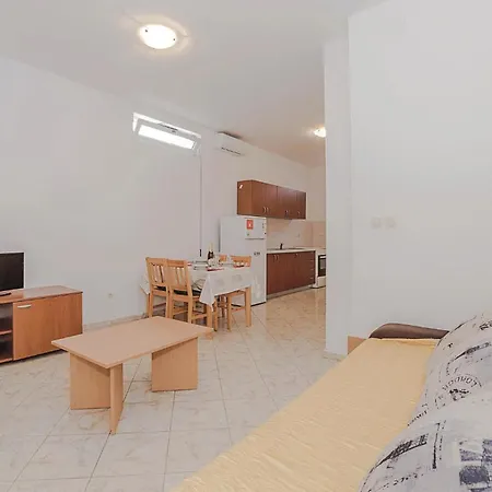 Apartment 1 Bedroom Amazing In Biograd