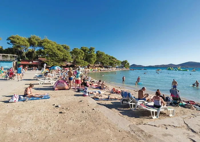 1 Bedroom Amazing In Biograd Lägenhet Biograd Na Moru